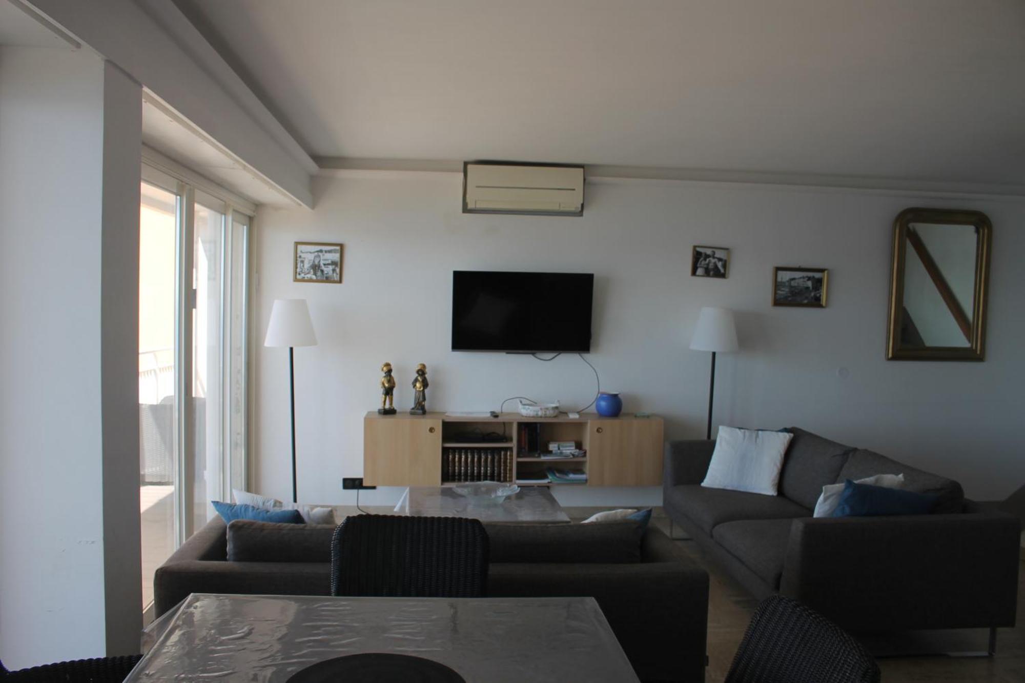 Duplex De La Baie De St Tropez Apartman Sainte-Maxime Kültér fotó