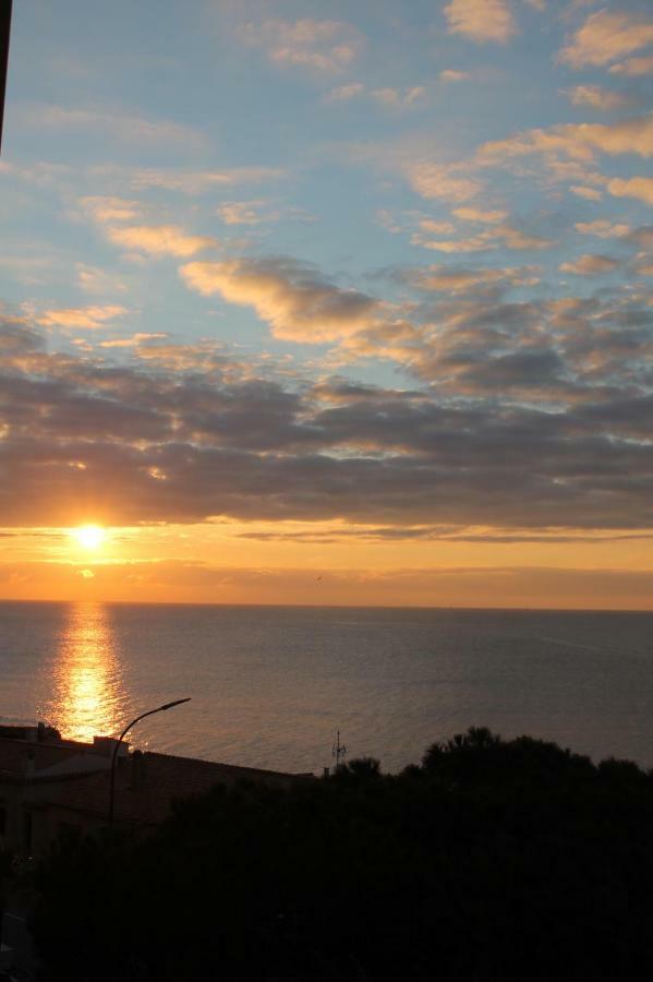 Duplex De La Baie De St Tropez Apartman Sainte-Maxime Kültér fotó